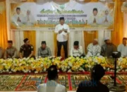 Safari Ramadhan GBA, Wabup Barsel Serahkan Bantuan dan Pererat Silaturahmi Warga Desa