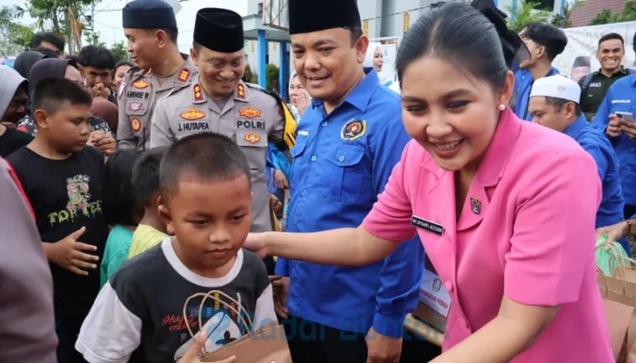 PWI Barsel dan Polres Gelar Bukber serta Bagikan Ratusan Takjil